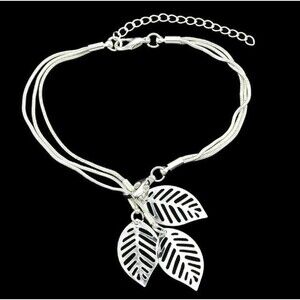 Silvertone Snake Chain Bracelet with Charm Leaves and Heart Slider Clasp